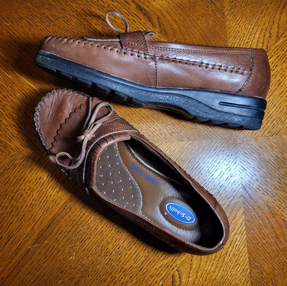Dr. Scholl's Vintage Brown Leather Kiltie Loafers Size– 7½ Wide - Picture 9 of 9
